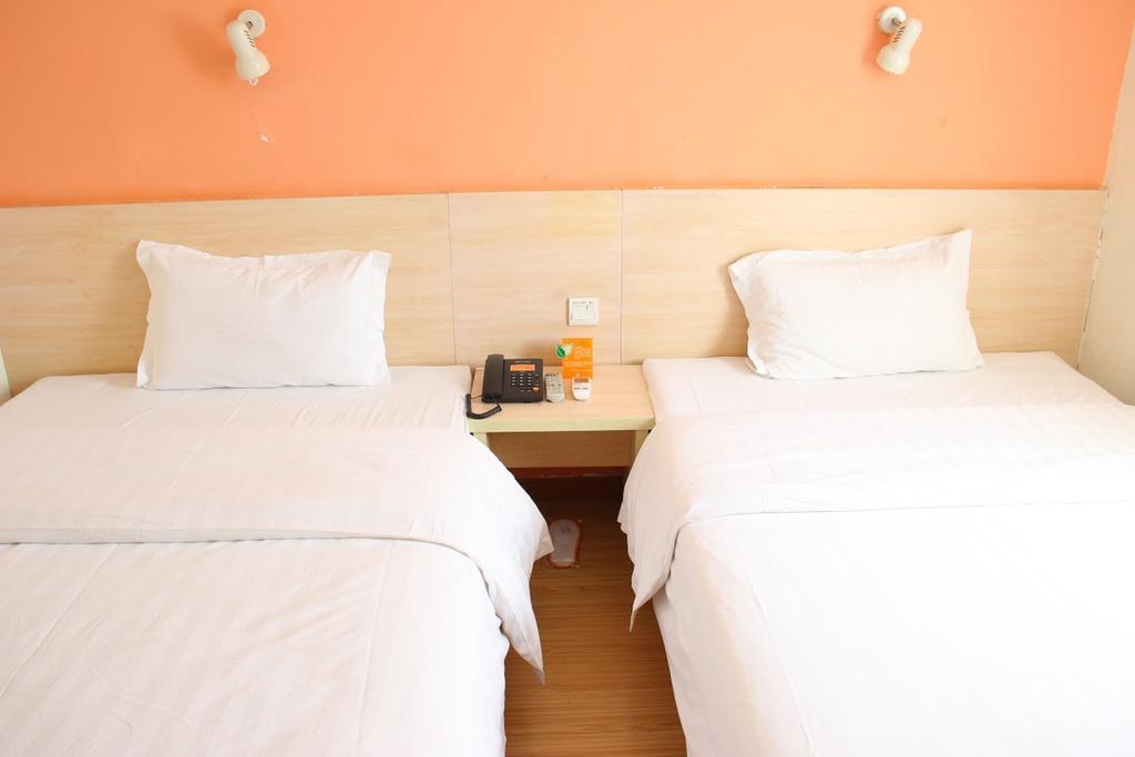 7Days Premium Chongqing Hongqihegou Hotell Exteriör bild